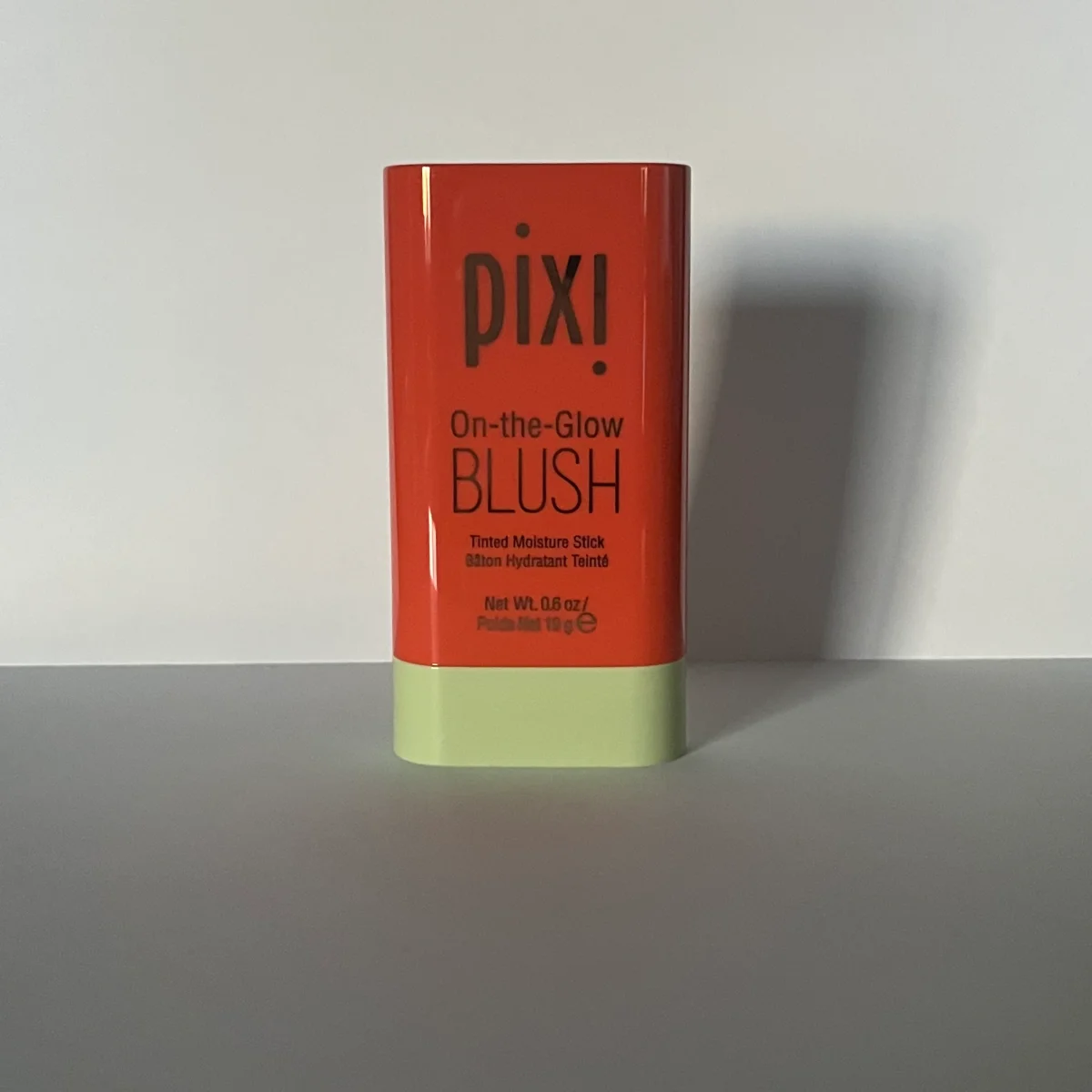 On-the-Glow Blush - Imagen 3